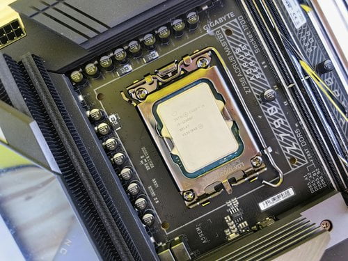 Intel Still Has Problems with Processor Models of the 13th and 14th Generations